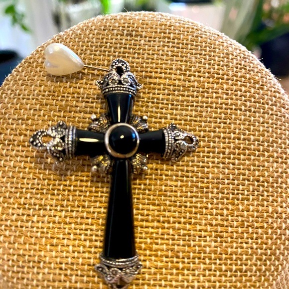 Jewelry - MARCASITE ONYX CROSS PENDANT